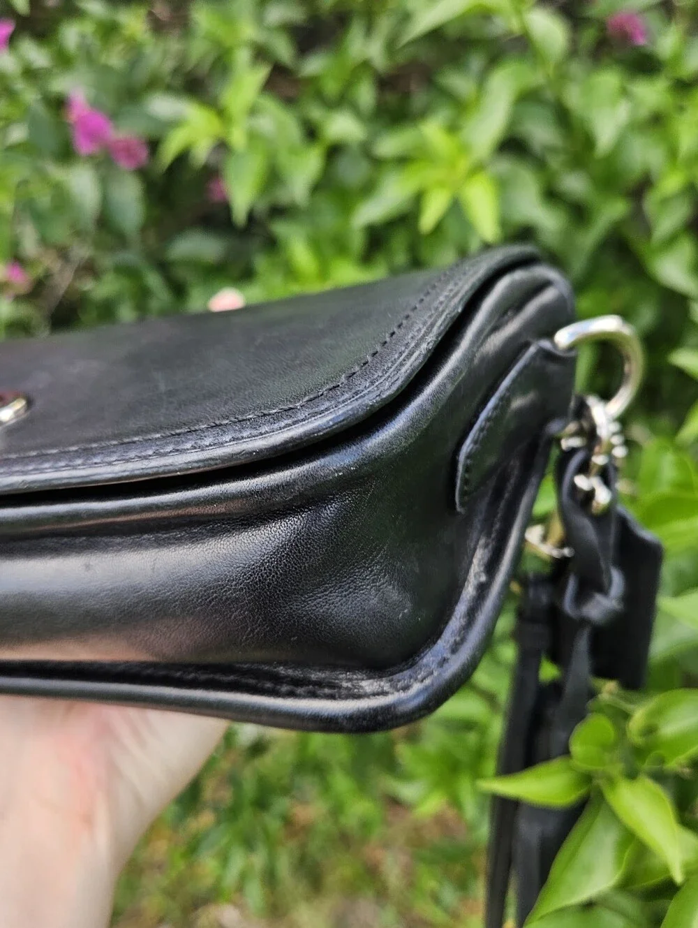 Authentic Coach Legacy Leather Flap Crossbody – Style 19914